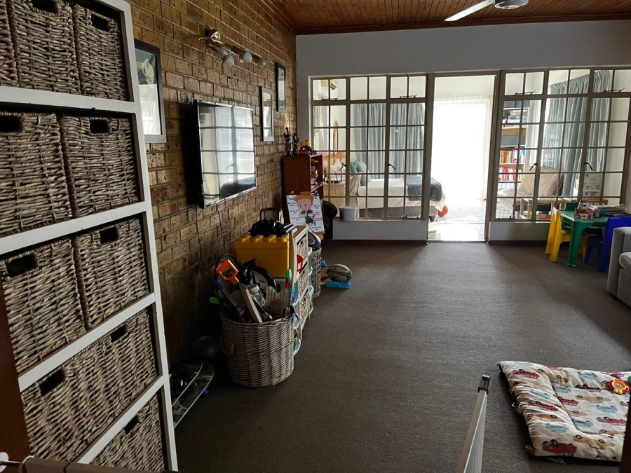 4 Bedroom Property for Sale in Bloemhof North West